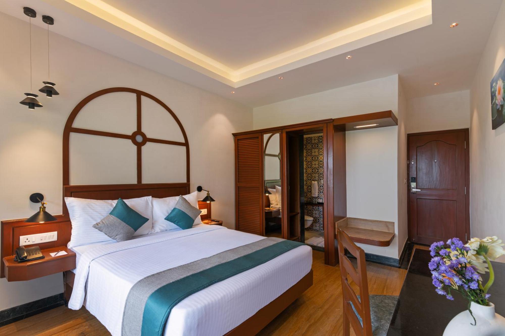 Sterling Karwar Hotel Bagian luar foto